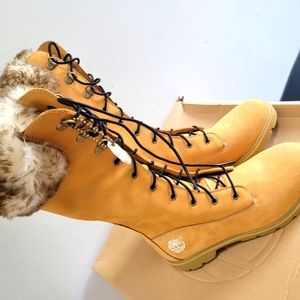 Women's Timberland 12 Inch Frstng wheat fur boots
